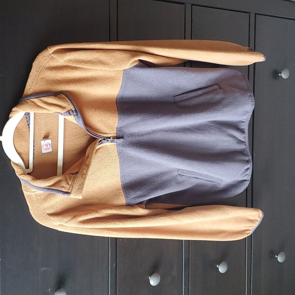 Boys light-weight quarter zip fleece